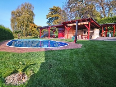 Wellness chalupa a baz�n - ��astn� zem� - �esk� r�j