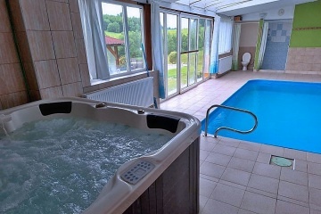 Wellness chalupa a vnitřní bazén - Český Krumlov