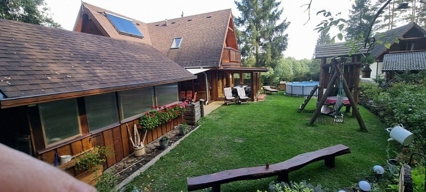 Chata s baz�nem - Slovensk� r�j - Sokol� dolina