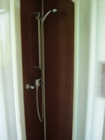 Chata s baz�nem - Slovensk� r�j - Sokol� dolina