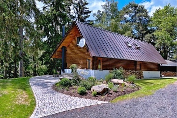 Srubov� chata se saunou - CHKO Slavkovsk� les