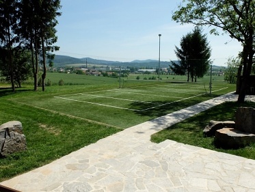 Chata na samot� - baz�n a h�i�t� - Host�nsk� vrchy