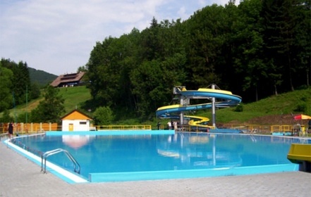 Chata bazén a hřiště - Hostýnské vrchy - Rychlov