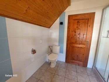 Roubenka s baz�nem - �ern� hora - Jansk� L�zn�