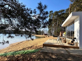 Nov� objekt: Chata u jezera a cyklostezky - Brand�s nad Labem 1C-037