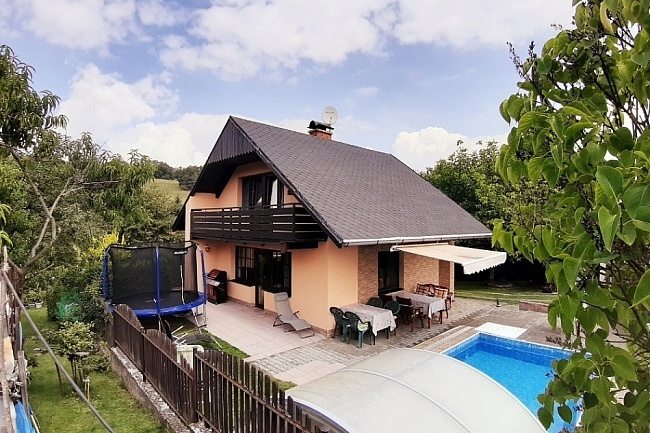 Privát s bazénem - chata Vojslavice - Žebrák