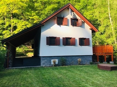 Chata v údolí Říčka - Moravský kras - Proseč