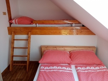Ubytování U Kouřilů - Vrbice - vinný sklípek