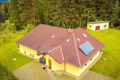 Wellness chalupa a bazn - hrad Lipnice nad Szavou