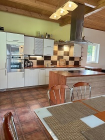 Wellness chalupa a bazn - hrad Lipnice nad Szavou