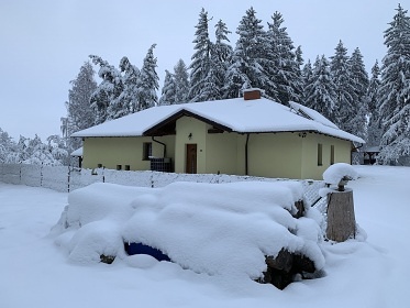 Wellness chalupa a bazn - hrad Lipnice nad Szavou