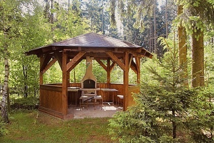 Wellness chalupa a bazn - hrad Lipnice nad Szavou