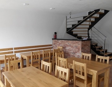 Chalupa s baz�nem - �esk� r�j - L�zn� B�lohrad