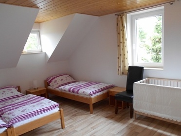 Chalupa s baz�nem - �esk� r�j - L�zn� B�lohrad