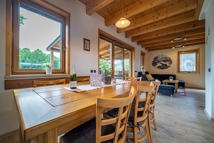 Chata u S�korsk�ho rybn�ka - CHKO Blansk� les