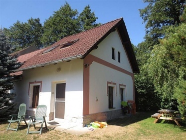 Hajanský ráj - chalupa Hajany - bazén, sauna