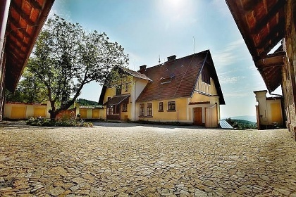 Schwarzenberská myslivna Jaronín - Brloh