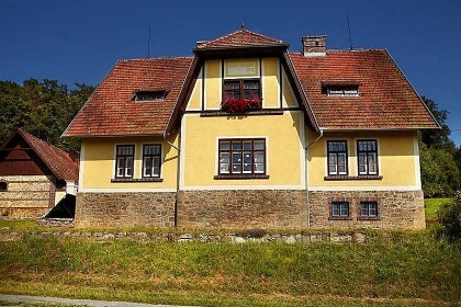 Schwarzenberská myslivna Jaronín - Brloh