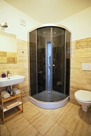 Chalupa a Vinn sklep - Lednicko-valtick arel