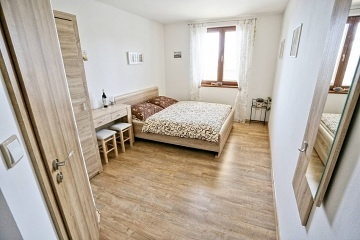 Chalupa a Vinn sklep - Lednicko-valtick arel