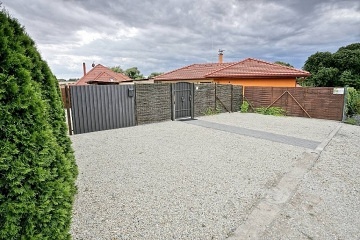 Chalupa a Vinn sklep - Lednicko-valtick arel