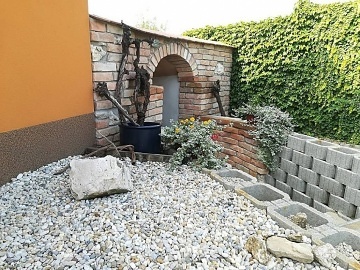 Chalupa a Vinn sklep - Lednicko-valtick arel