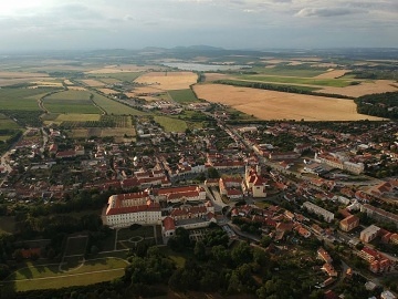 Chalupa a Vinn sklep - Lednicko-valtick arel