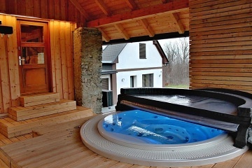 Chalupa baz�n a wellness - Rejv�z - Jesen�k