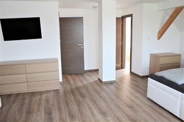 Chata NaHory - Zlaté Hory - bazén, sauna a vířivka