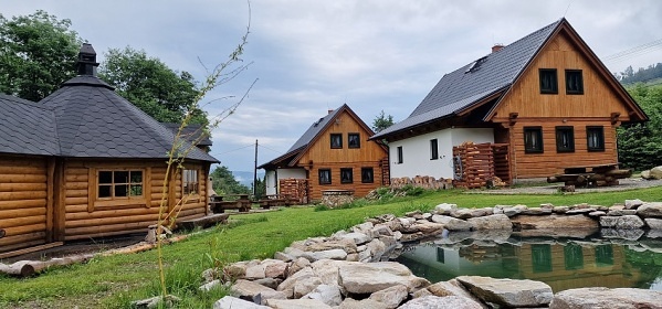 Roubenky Stříbrnice - chalupy Kralický Sněžník