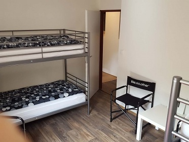 Chata u Slapsk� p�ehrady - z�mek Konopi�t�