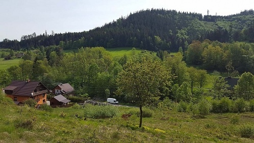 Chalupa Dolní Lomná - apartmány s bazénem