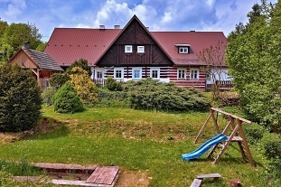 Krkonošská chalupa - kachlová kamna - Janské Lázně
