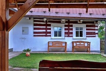 Krkonošská chalupa - kachlová kamna - Janské Lázně