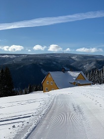Bouda Bouřňák - sjezdovka Velká Úpa - Portášky