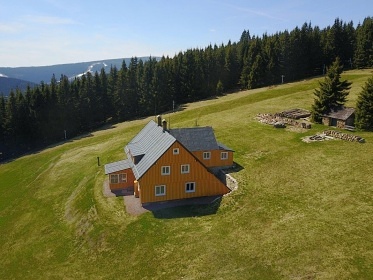 Chalupa Krkonoe - Portky - Hern krajina Pecka