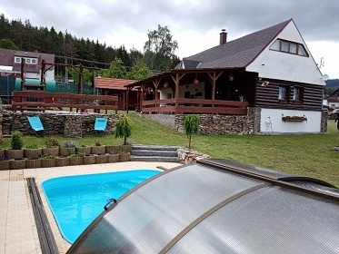 Chalupa Lazny - Strašín - bazén a sauna