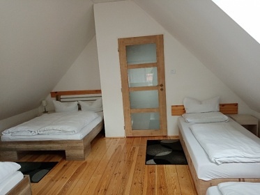 Chalupa baz�n a sauna - Ka�persk� Hory - Su�ice
