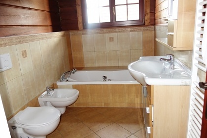 Rouben chalupa - bazn a sauna - elezn hory