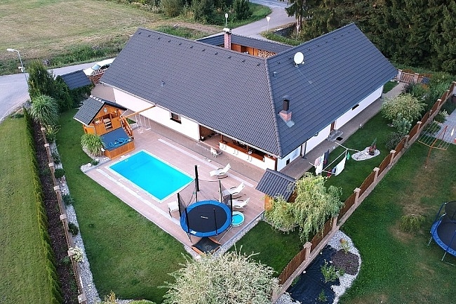 Chalupa bazén a sauna - Žamberská pahorkatina