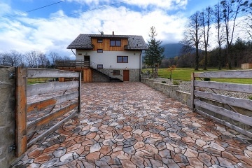 Chalupa se saunou - Lys hora - Beskydy