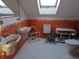 Chalupa s baznem - Buchlov - Chibsk vrchy