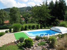 Chalupa s bazénem - Buchlov - Chřibské vrchy