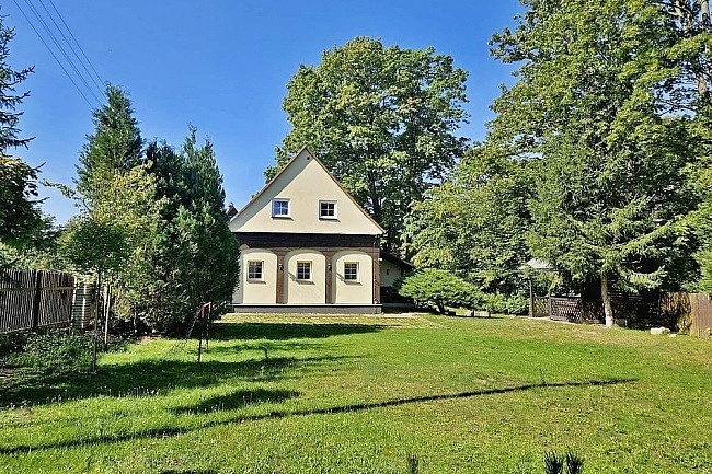 Chalupa �esk� �v�carsko - Tol�tejn - Lu�ick� hory