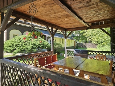 Chalupa �esk� �v�carsko - Tol�tejn - Lu�ick� hory