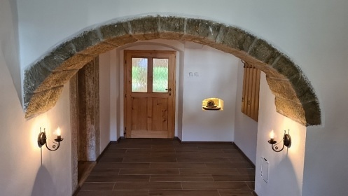 Chalupa �esk� �v�carsko - Tol�tejn - Lu�ick� hory