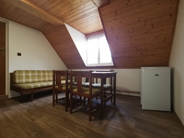 Chalupa Broumovsk� st�ny - CHKO Broumovsko