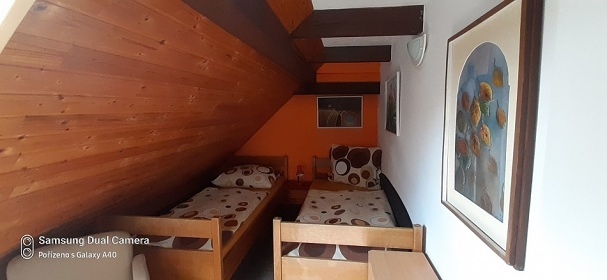Roubenka s bazénem - Rampuše - Zdobnice