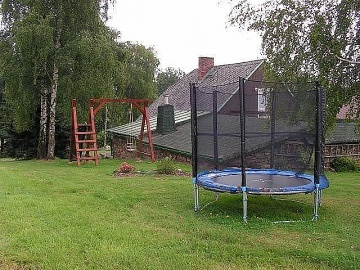 Roubenka vnit�n� baz�n a sauna - Zdobnice