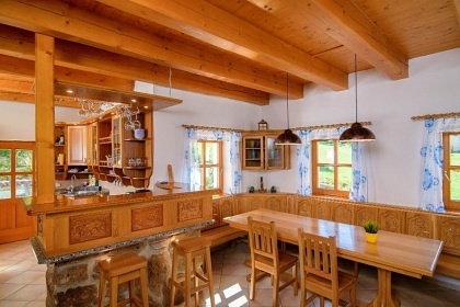 Chalupa a v��ivka - klid a v�hled na Jizersk� hory